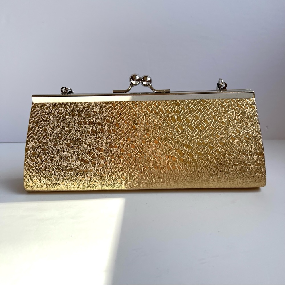 Vintage Goldtone Metallic Wristlet